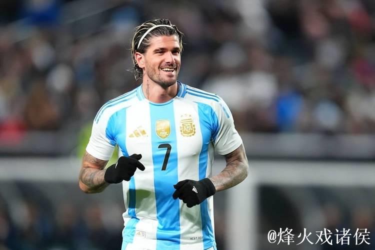 两脚传球让德保罗和梅西“接不到”，印度特伦甘纳邦部长爆红网络